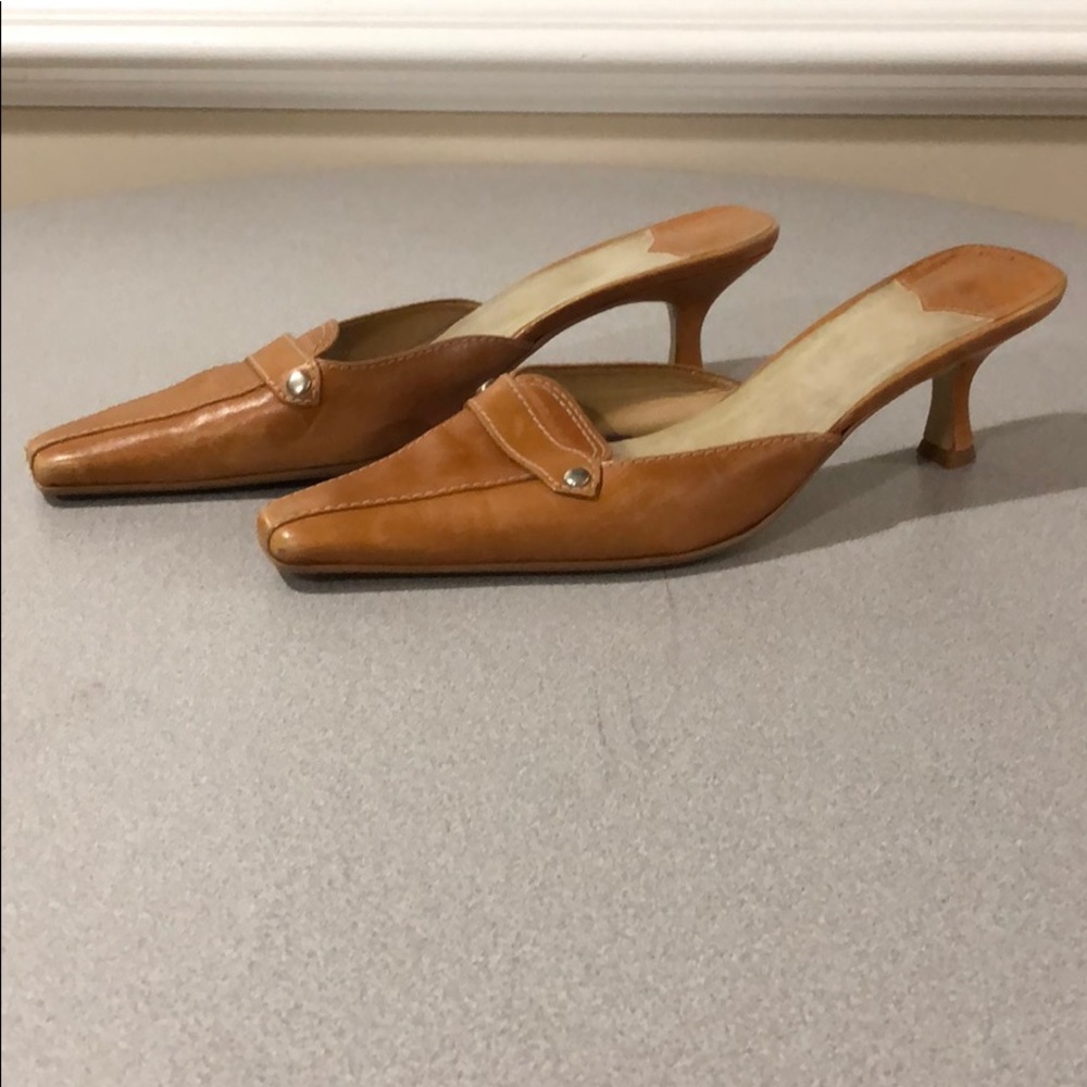 Nine West mule shoes